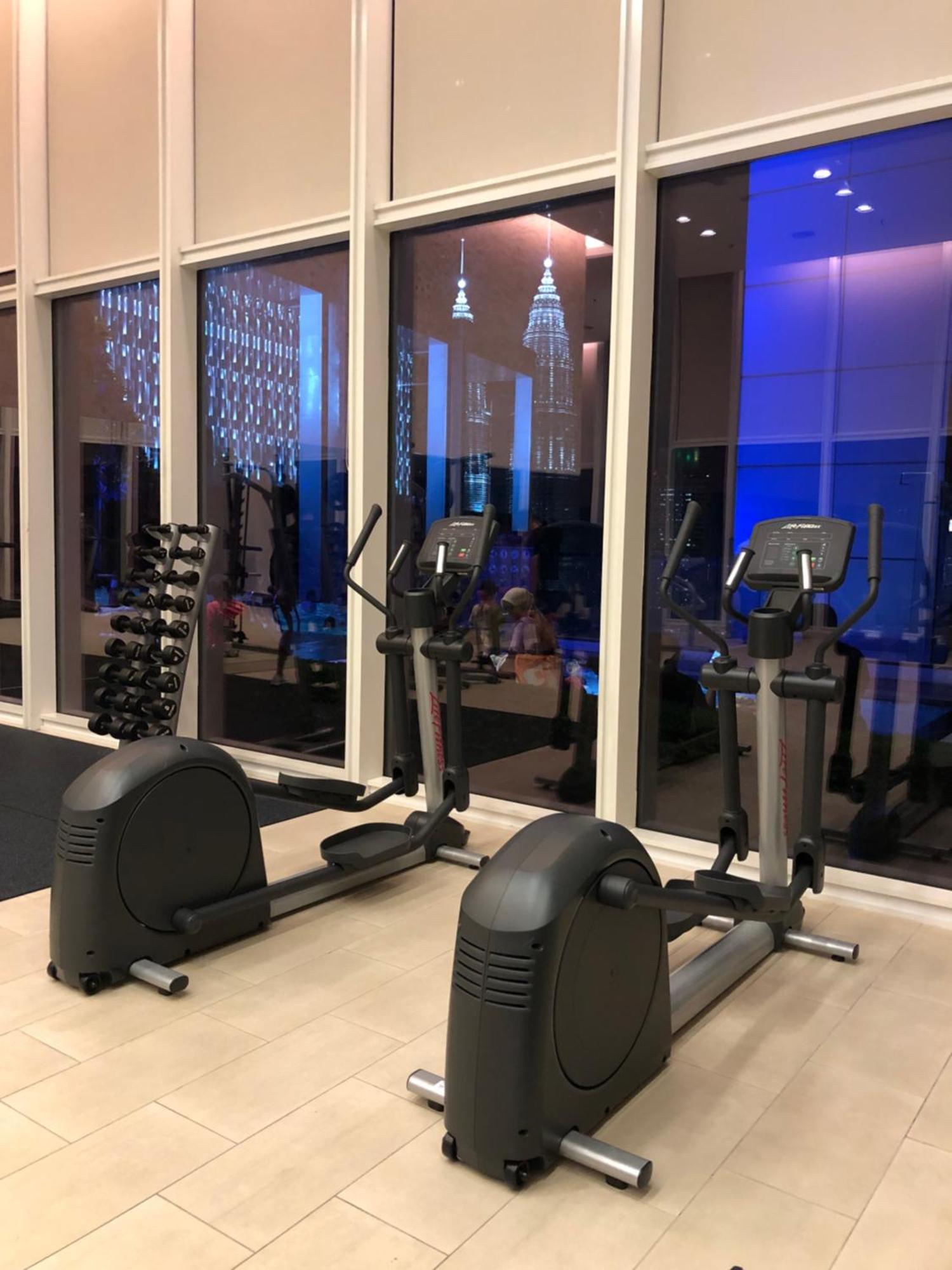 Platinum Suites Klcc Top 51 クアラルンプール エクステリア 写真